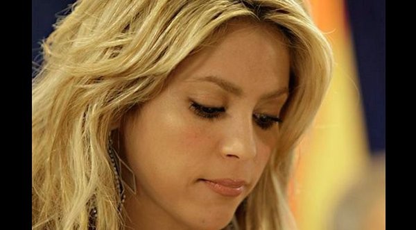 ¡Uyuyuy..! Embarazo de Shakira puede ser de alto riesgo