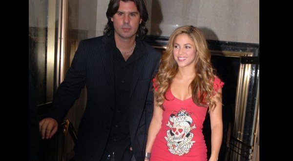 Antonio de La Rúa niega demanda a Shakira
