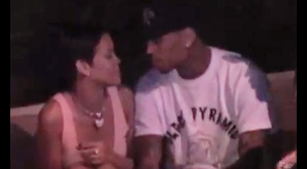 Rihanna y Chris Brown estuvieron muy cerca en fiesta