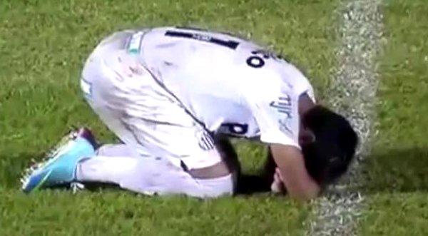 Video: Neymar se puso a llorar por la clasificación del Santos