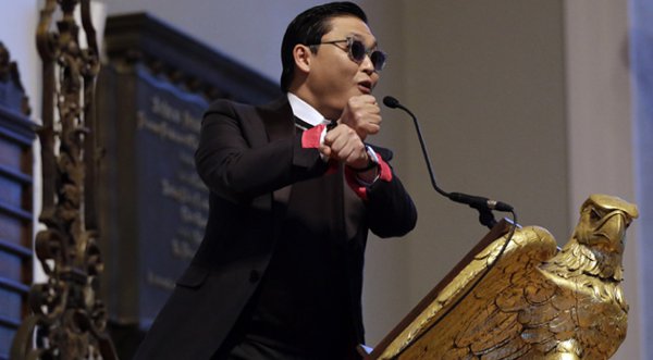 Psy dio discurso en Harvard