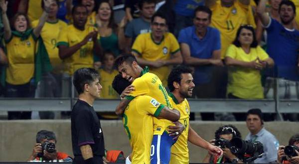 Mira los tres golazos de Brasil ante España – VIDEO