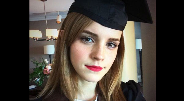 Emma Watson culminó su carrera universitaria