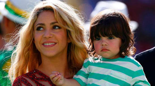 Shakira estaría embarazada de una niña