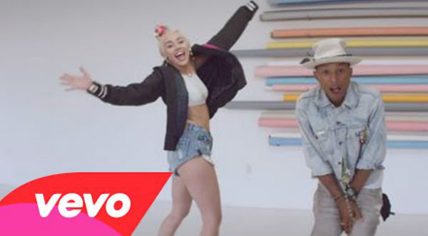 Pharrell Williams y Miley Cyrus presentan 'Come Get It Bae'- VIDEO