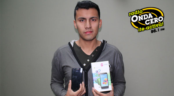 Ganadores de smartphones gracias a Onda Cero