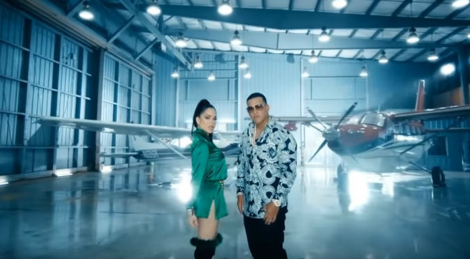 Netflix: Daddy Yankee y Natti Natasha grabaron canción para serie (VIDEO)