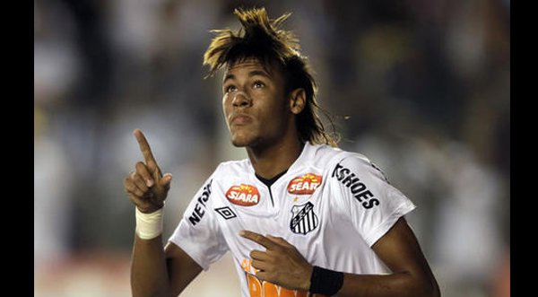 Sueldo de Neymar podría pagar seis equipos enteros de Juan Aurich
