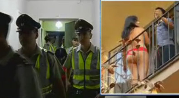Peruana es detenida por hacer topless frente a Catedral de Chile