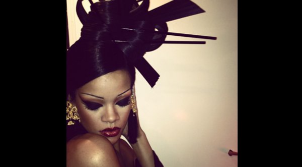 Rihanna toda una princesa china