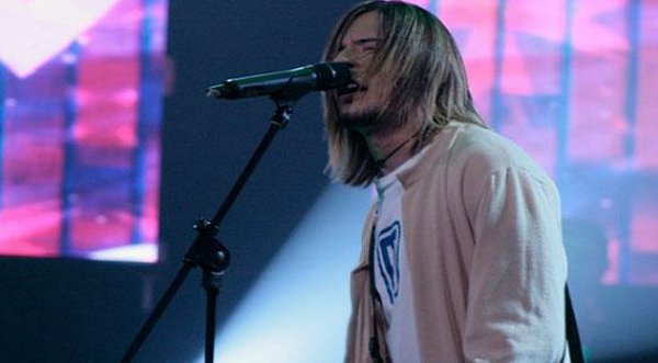 'Corcobain' recibió invitación de exdisquera de Nirvana