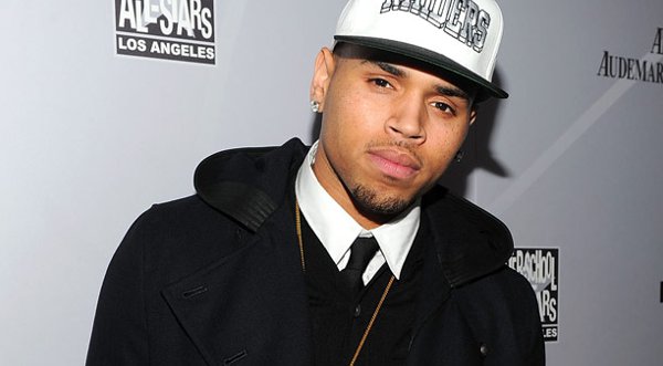Chris Brown falló pruebas de drogas en caso Rihanna