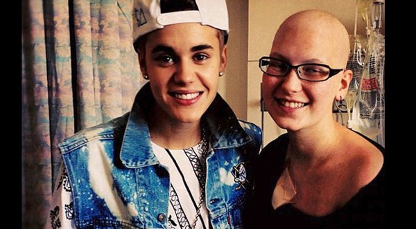 Justin Bieber visita a pacientes con cáncer