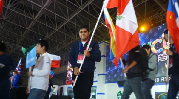 Representante peruano triunfa en el World Cyber Games 2012