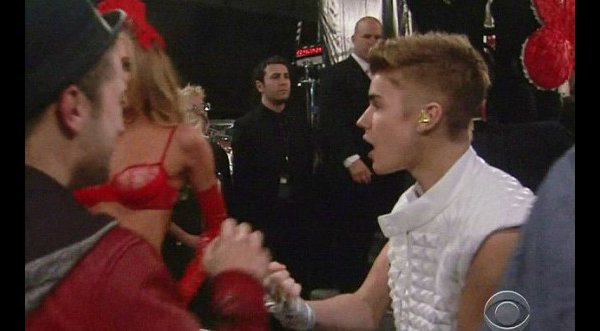 Justin Bieber quedó con la boca abierta al ver a las modelos de Victoria's Secret
