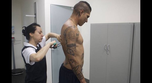 FOTOS: ¡Depredador imparable! Paolo Guerrero pasó pruebas médicas del Corinthians
