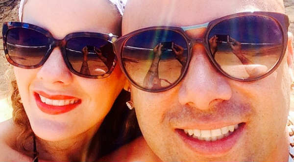 Fotos: Wisin disfruta de la playa junto a su esposa
