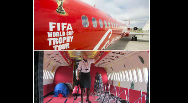 Cheka las fotos del avión que lleva la Copa Mundial de la Fifa