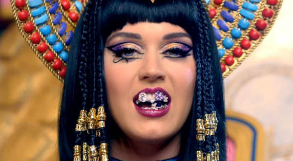 Video: Katy Perry presenta adelanto de su nuevo videoclip