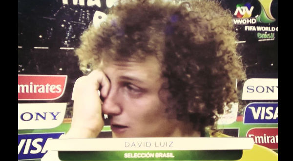 David Luiz pide perdón al pueblo brasilero entre lágrimas