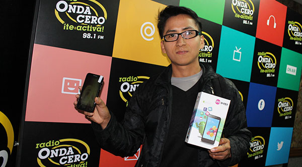 Ganadores de smartphones gracias a Onda Cero