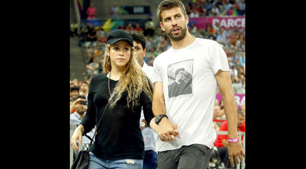 Shakira luce su embarazo junto a Piqué - FOTOS