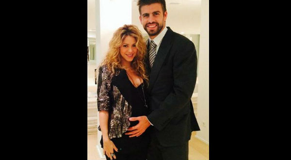 Shakira presume su embarazo junto a Piqué - FOTO