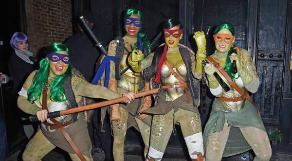 Rihanna sorprende con singular disfraz de 'Tortuga Ninja'- FOTOS