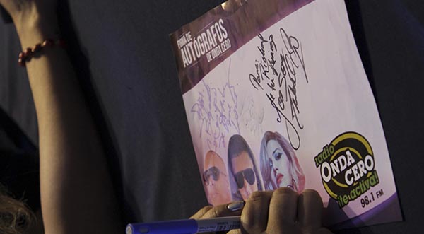 ¡Trebol Clan activó la gran firma de autógrafos en Plaza Norte, gracias a Onda Cero! - FOTOS/ VIDEO