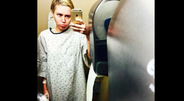 Miley Cyrus  publica fotografías de su cirugía- FOTOS
