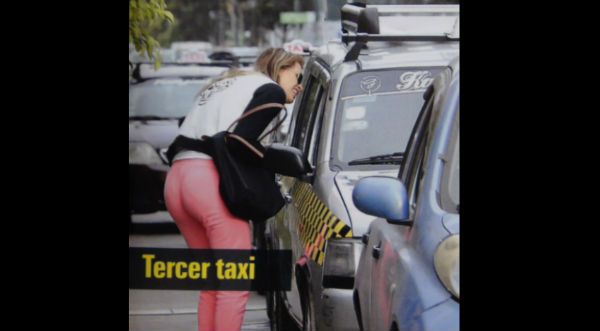 ¿Milett Figueroa pidiendo 'rebaja' a los taxis? - FOTOS