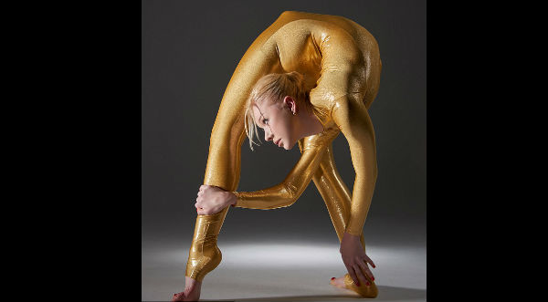 Checa las fotos de la mujer más flexible del mundo- FOTOS