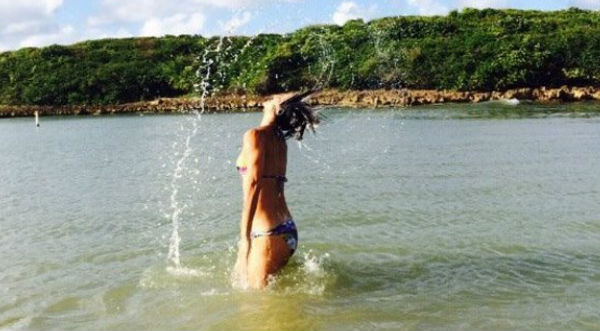 Kina Malpartida compartió sensuales imágenes en bikini- FOTOS