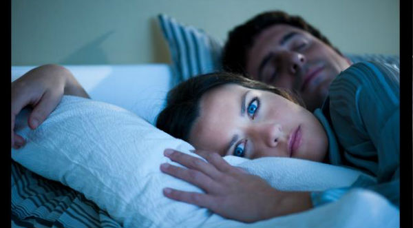 ¿Los inteligentes tardan más en dormir?