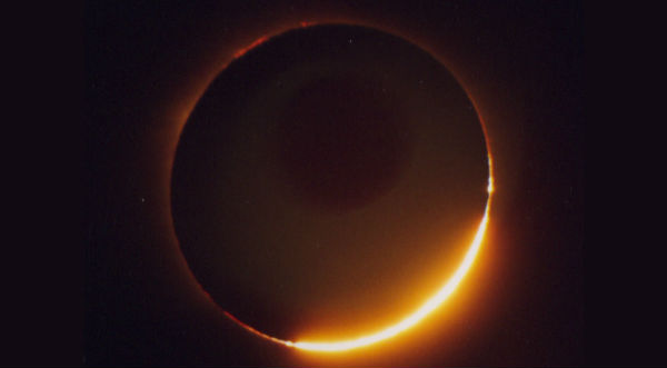 Entérate cuándo habrá el eclipse mayor  total de sol