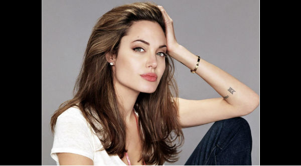 Angelina Jolie se somete a nueva cirugía