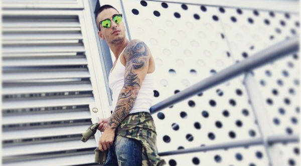 Checa como Maluma es 'humillado' por su entrenador - VIDEO