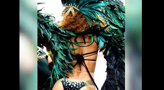 Mira toda la belleza y sensualidad de Rihanna en el carnaval de Barbados - FOTOS