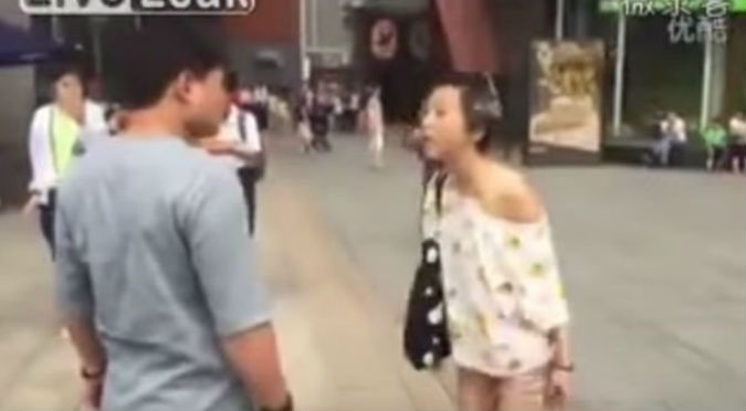 Se conocieron por Internet y cuando se vieron cara a cara se agarraron a golpes – VIDEO