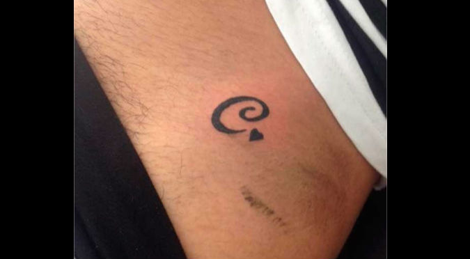 ¡Noo! Mira el tatuaje que le dedicó el 'Churrito' a Chris Soifer - FOTOS