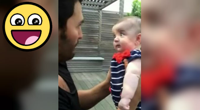 ¡Imposible no reírse! Este bebé se asombró mucho con el discurso de su papá – VIDEO