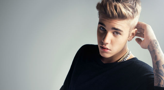Justin Bieber sorprende a fanáticas con nuevo look -FOTOS