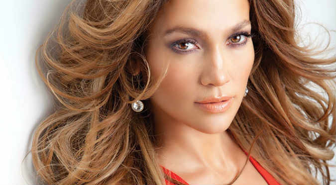 ¡Noo! Jennifer Lopez publica foto donde se le ve poco atractiva