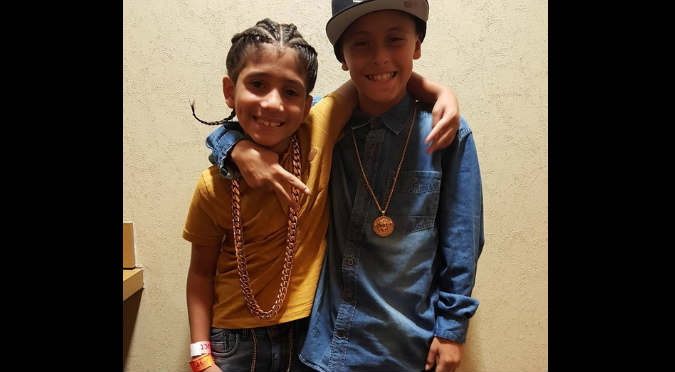 ¡Los próximos reyes! Checa las fotos de los hijos de Arcángel y Nicky Jam juntos