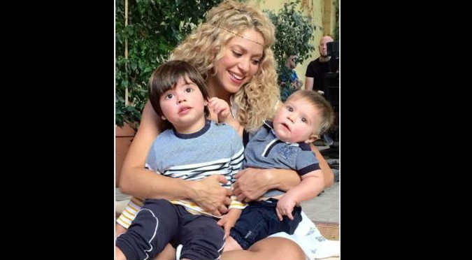 ¡Awww! ¡Mira la tierna foto de Shakira y sus hijos