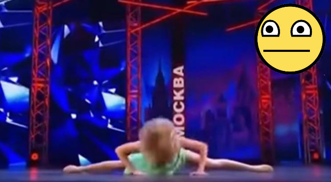 ¡OUCH! Bailarina se rompe la nariz en pleno show y sigue bailando – VIDEO