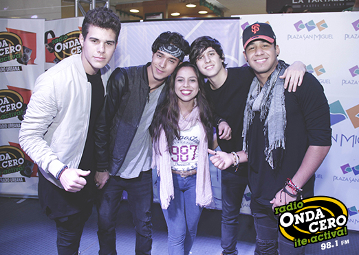 CNCO en Plaza San Miguel