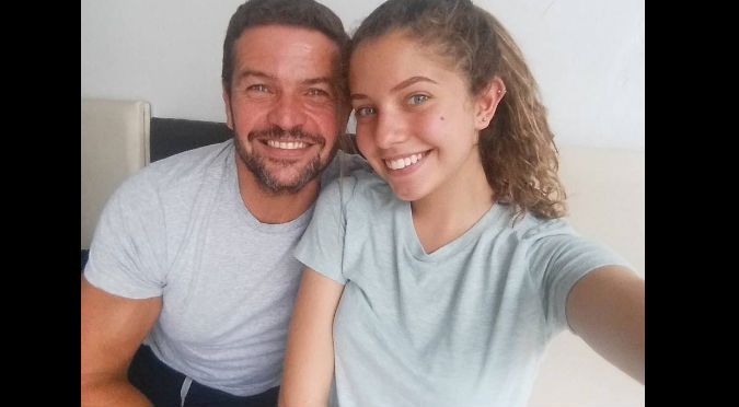 Al Fondo Hay Sitio: 'El doctor Cabrera' presenta a su hermosa hija y enloquece las redes sociales (FOTOS)