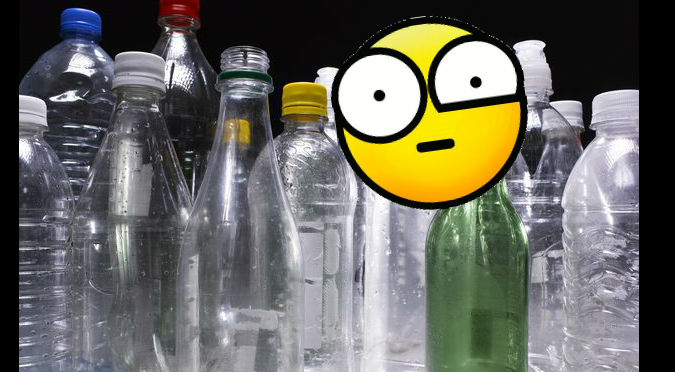 ¿Reutilizas botellas de plástico? No lo harás después de leer esto