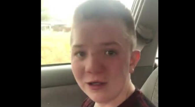 Niño entre lágrimas se dirige a quienes le hacen bullying (VIDEO)